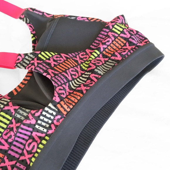 VICTORIA'S SECRET VSX Sports Bra NWOT - Picture 11 of 12